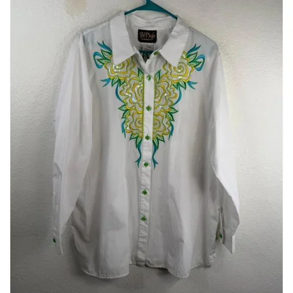 NWT Bob Mackie Wearable Art Top White Sz 1X Button Up Flower Embroidered Sequins - Picture 1 of 16